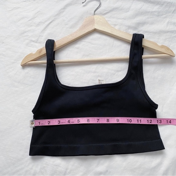 Aritzia TNA Black Squared Neck Ribbed Sports Bra - Picture 3 of 8